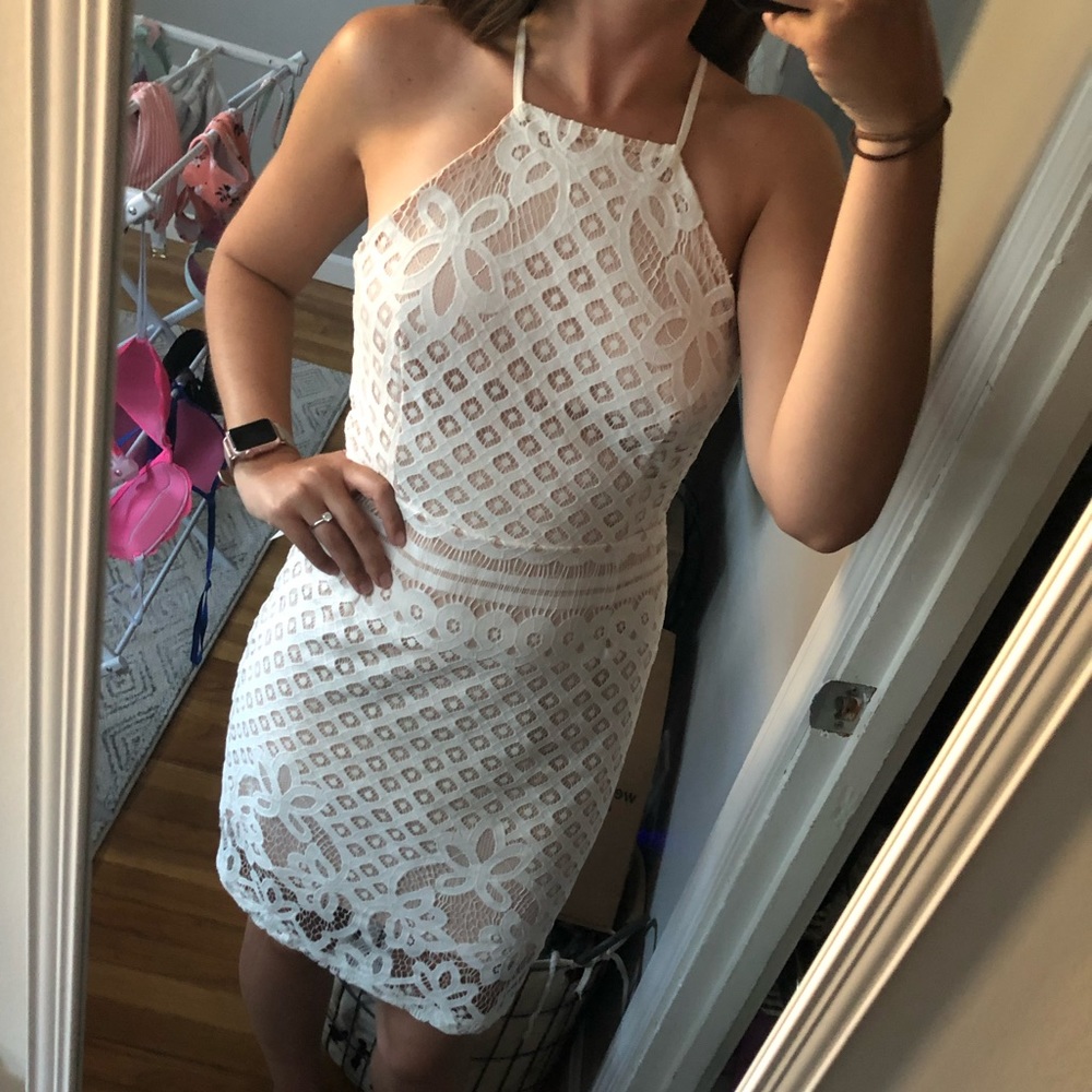 Lulu’s Steal a Kiss White Lace Dress - Picture 11 of 12